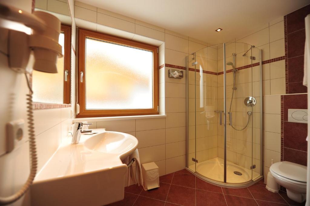 Hotel Toni Galtür Quarto foto